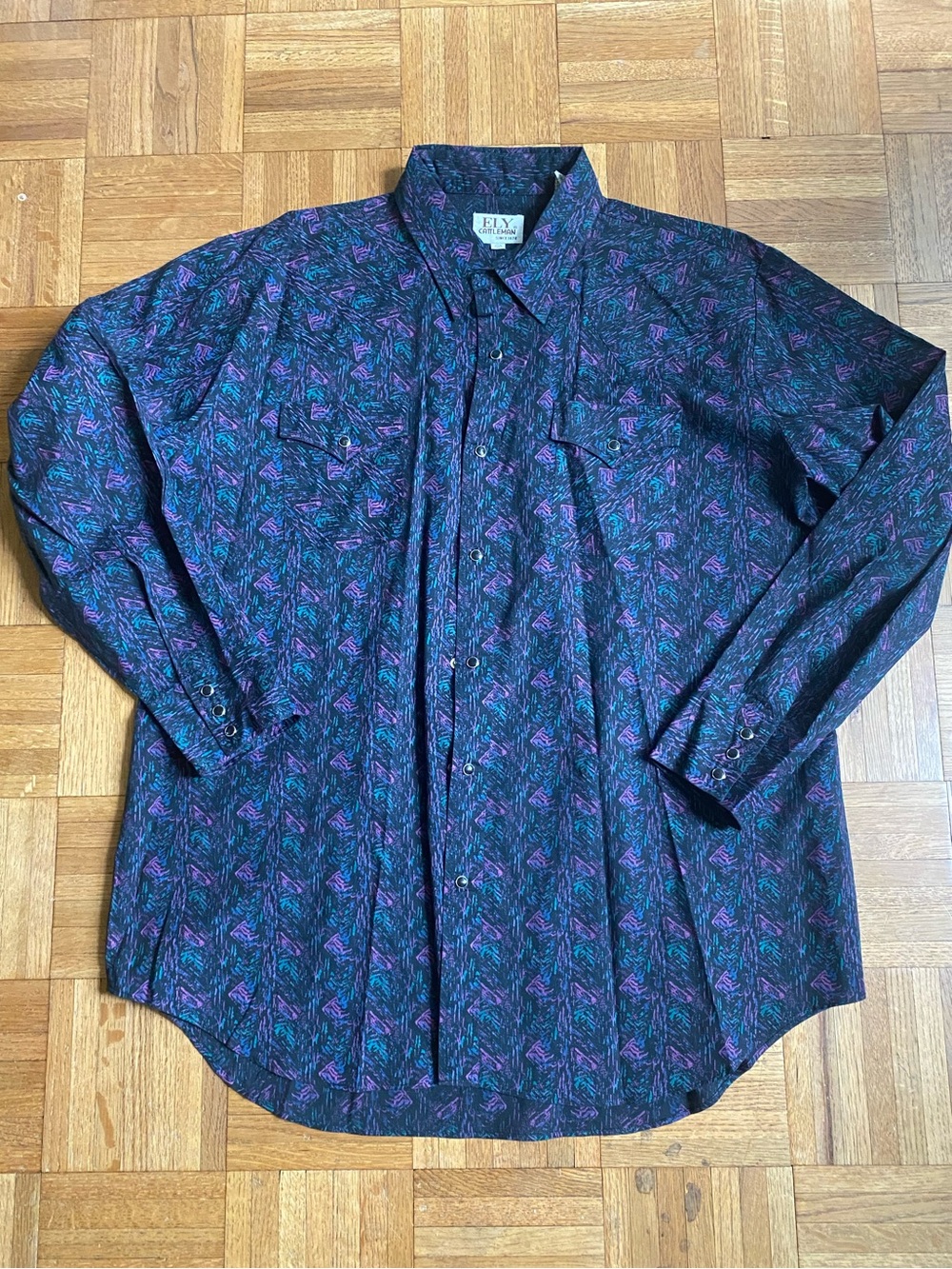 Vintage Ely Cattleman Black Pearl Snap Neon Geometric Pattern 1980s 1990s XLT